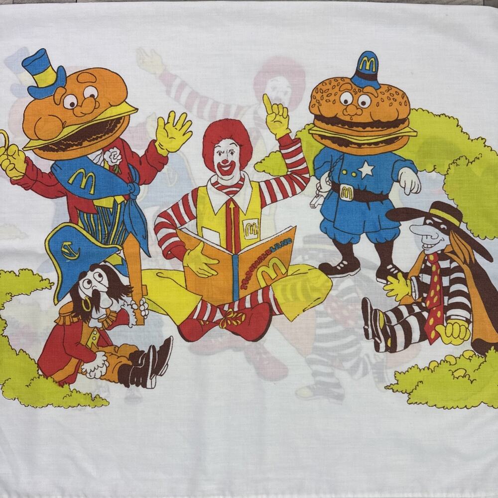 Vintage 1976 Ronald McDonald & Gang McDonaldland Pillow Case - Picture 2 of 7